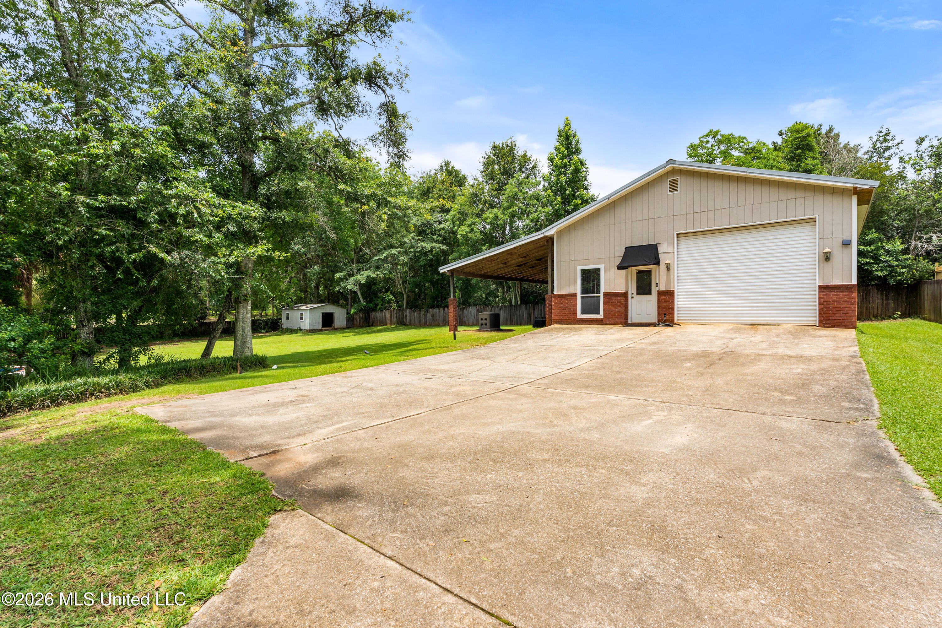10440 S Johnson Road Property Photo 34