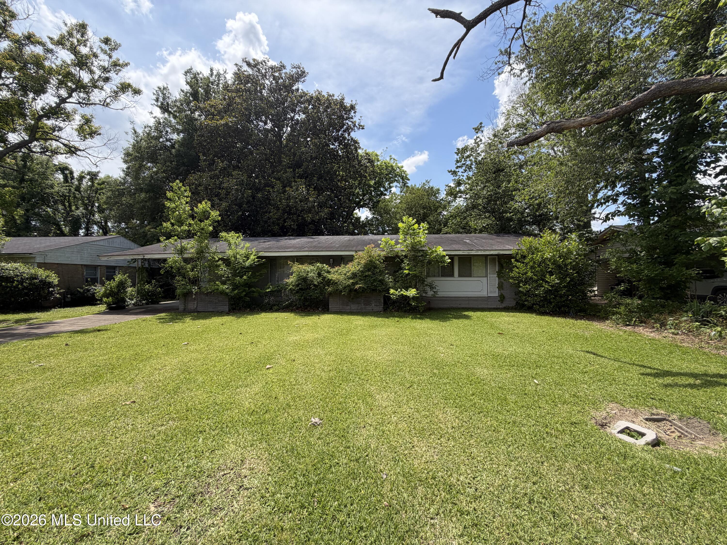 1625 Steen Drive Property Photo 1