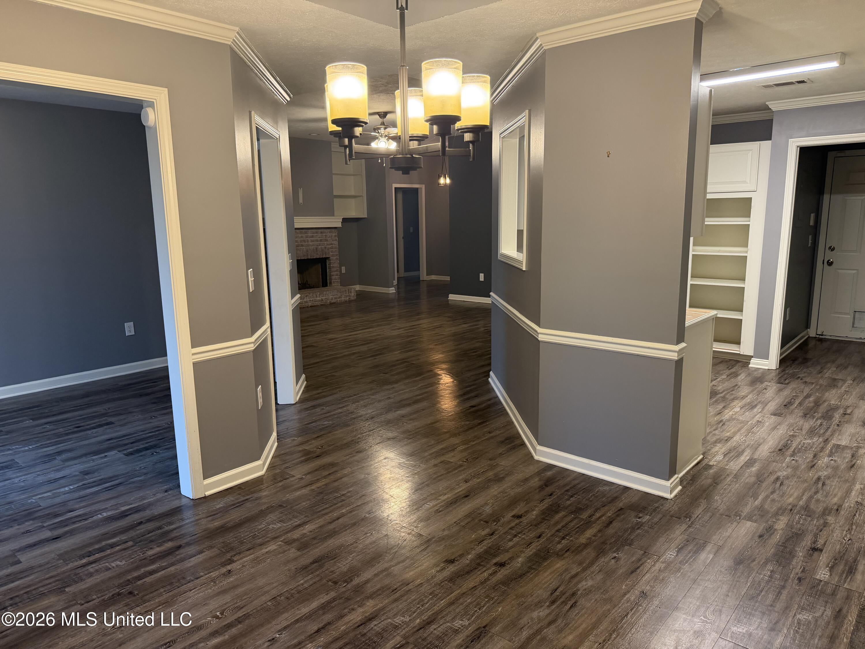 1848 Lincolnshire Boulevard Property Photo 12