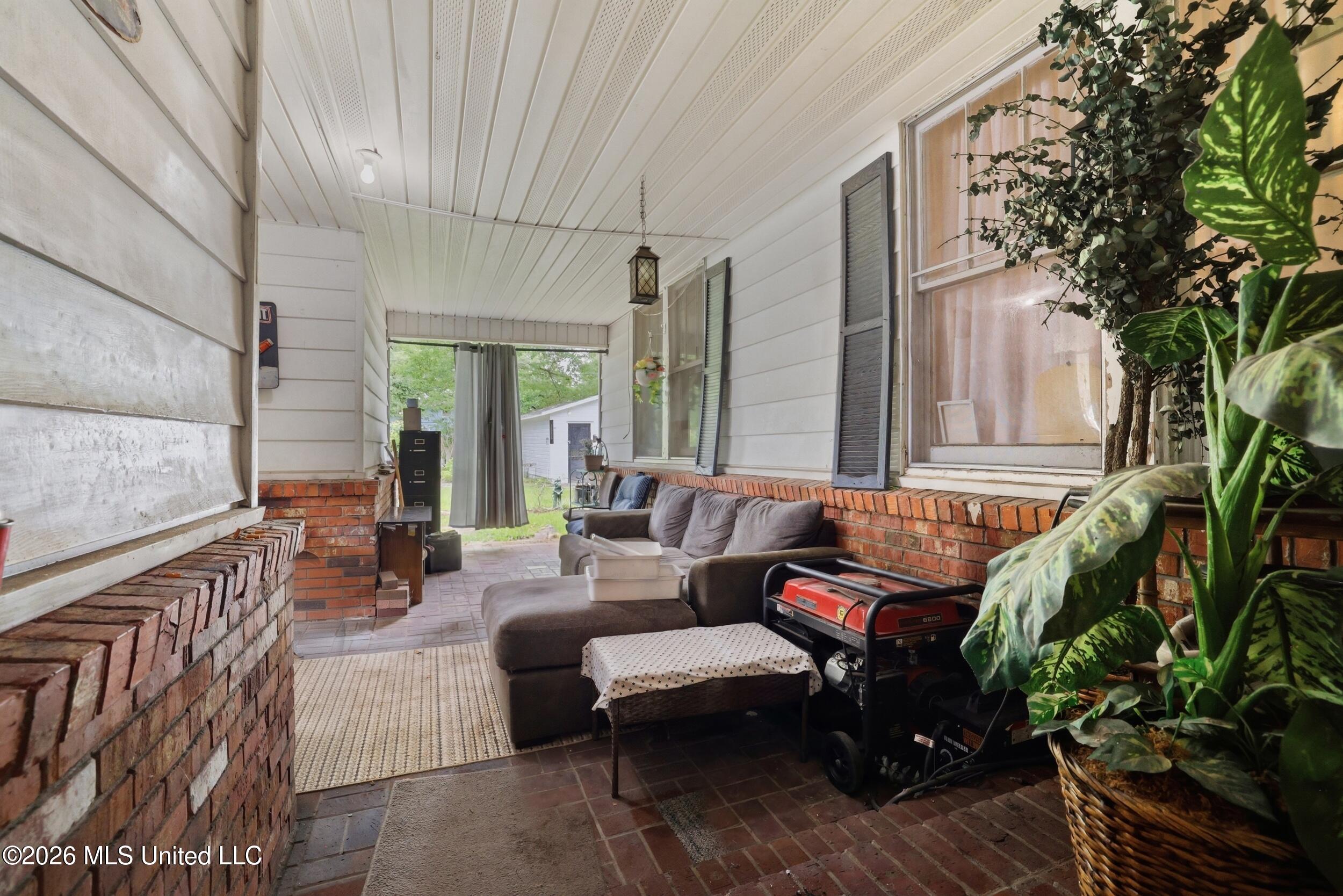 2016 19th Avenue Property Photo 7