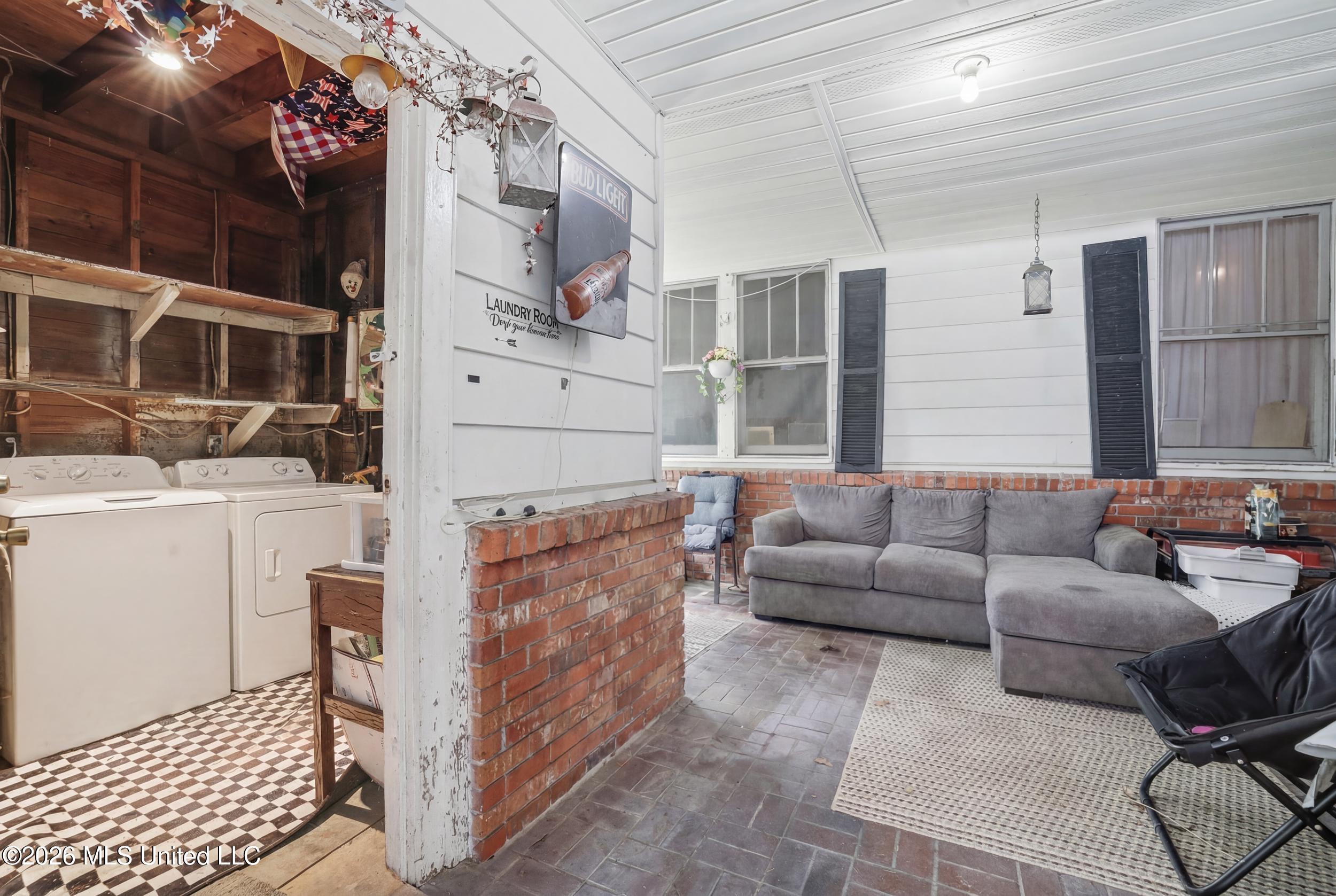 2016 19th Avenue Property Photo 10