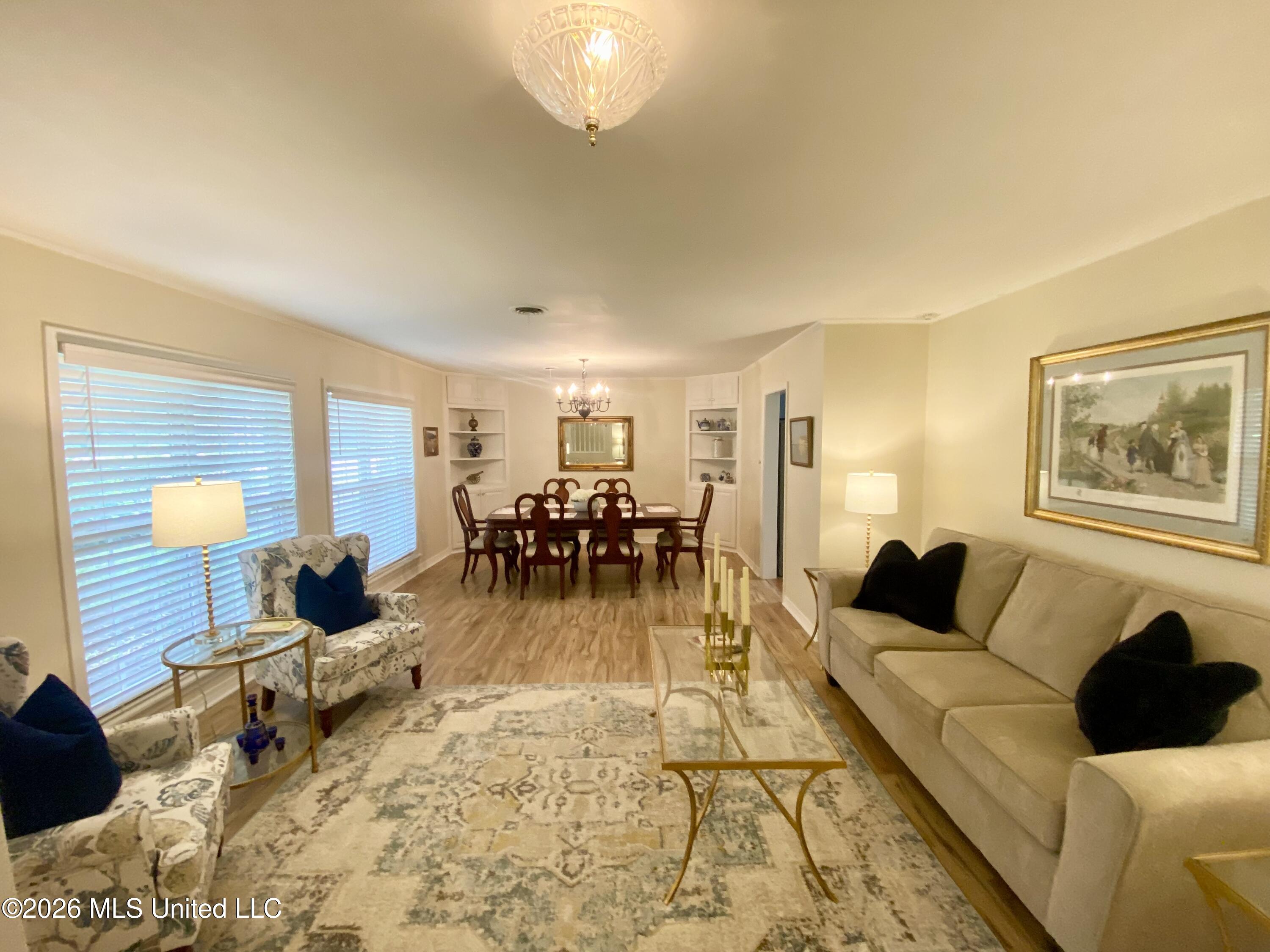 914 Lee Avenue Property Photo 4