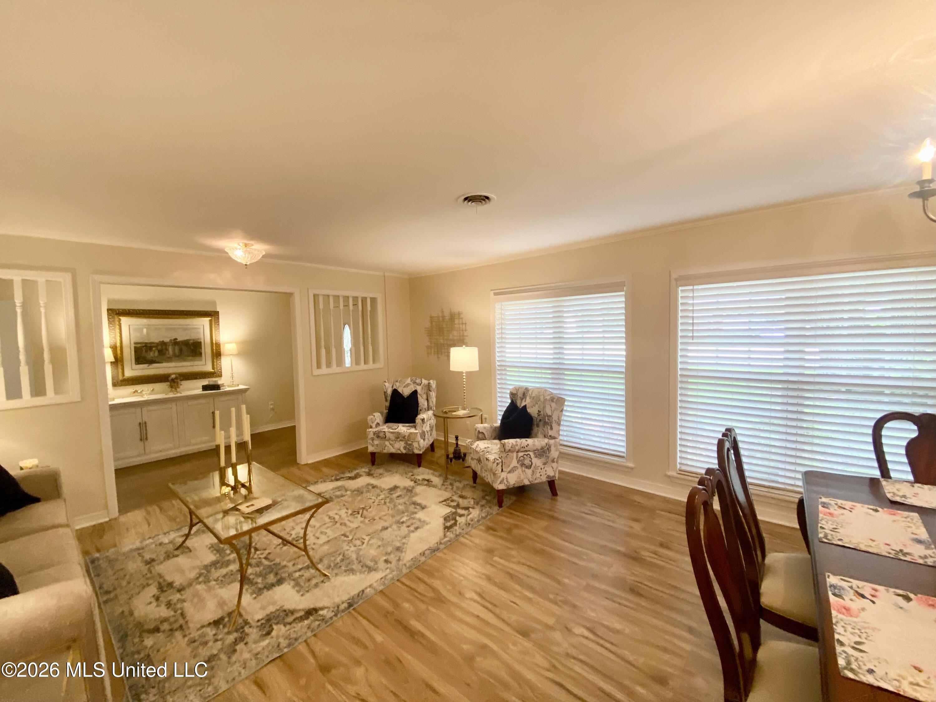 914 Lee Avenue Property Photo 8