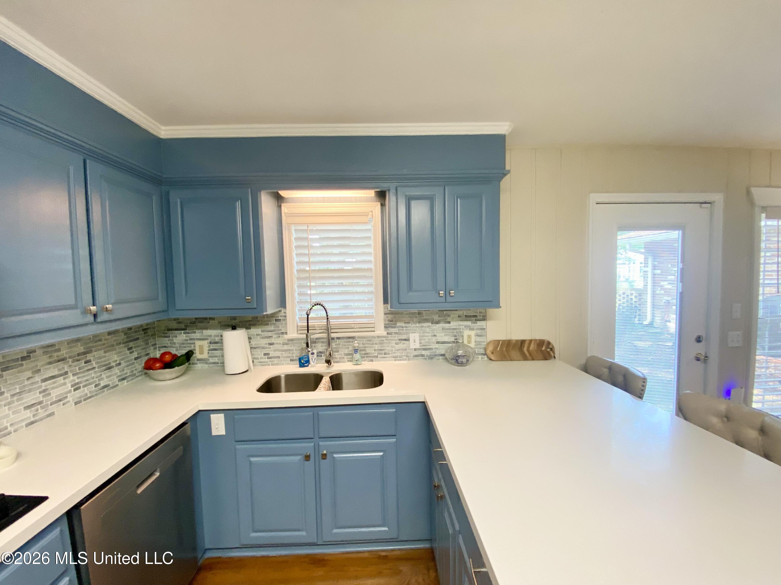 914 Lee Avenue Property Photo 16