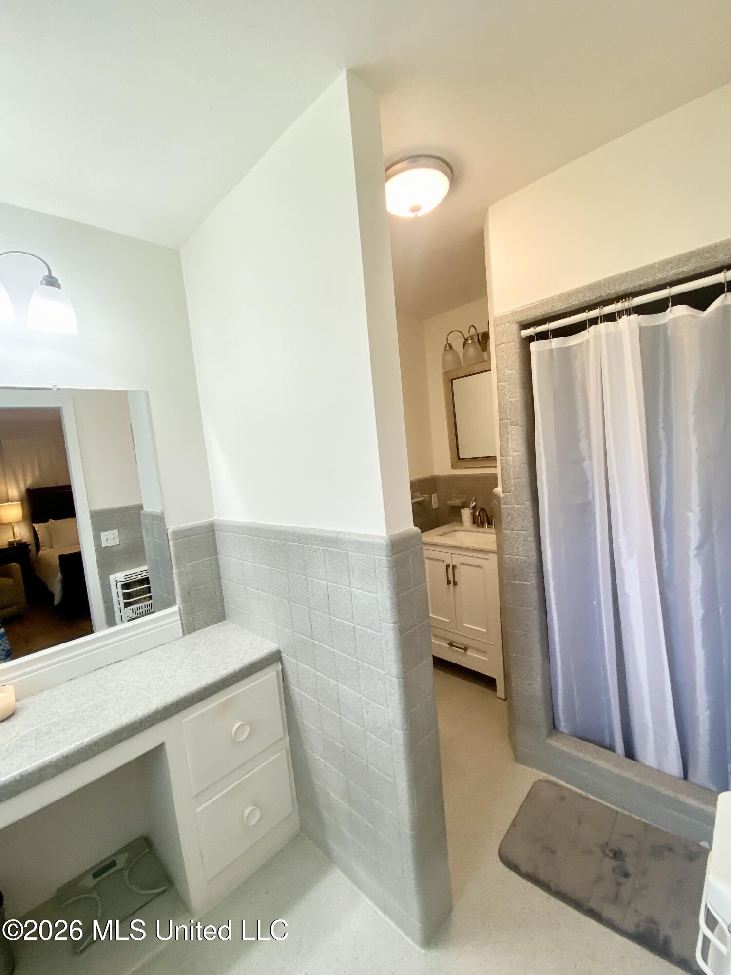 914 Lee Avenue Property Photo 38