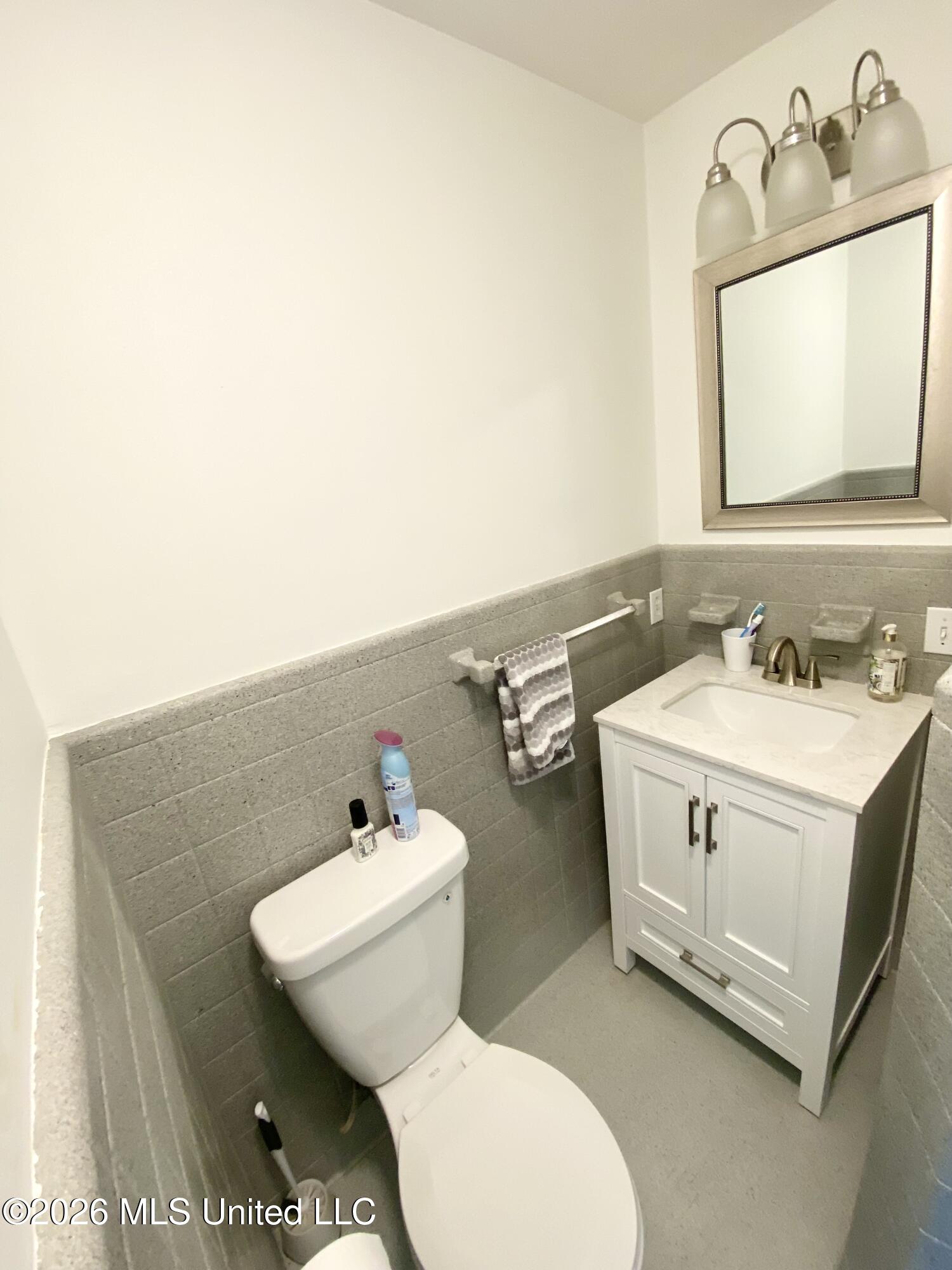 914 Lee Avenue Property Photo 39