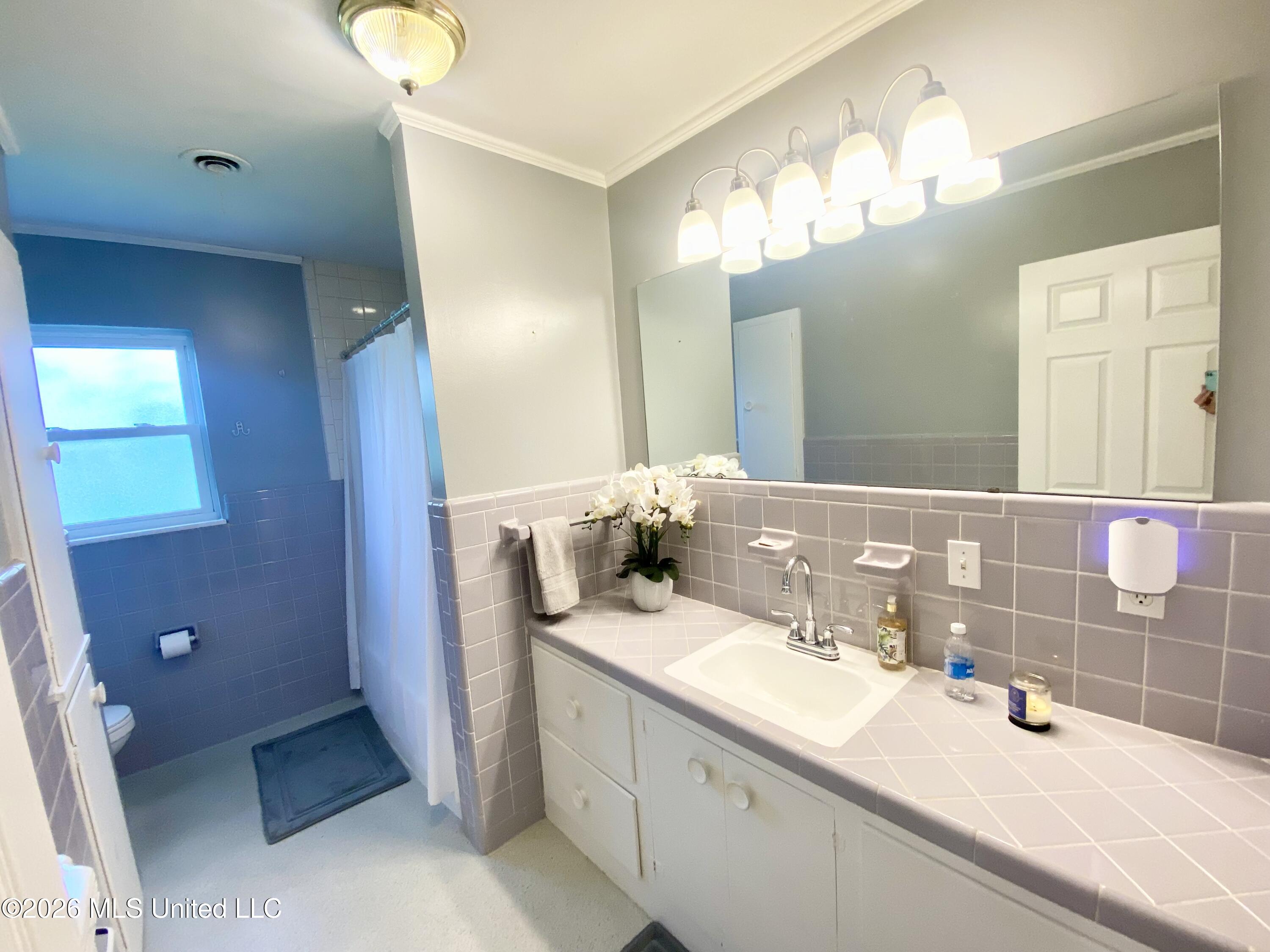 914 Lee Avenue Property Photo 44