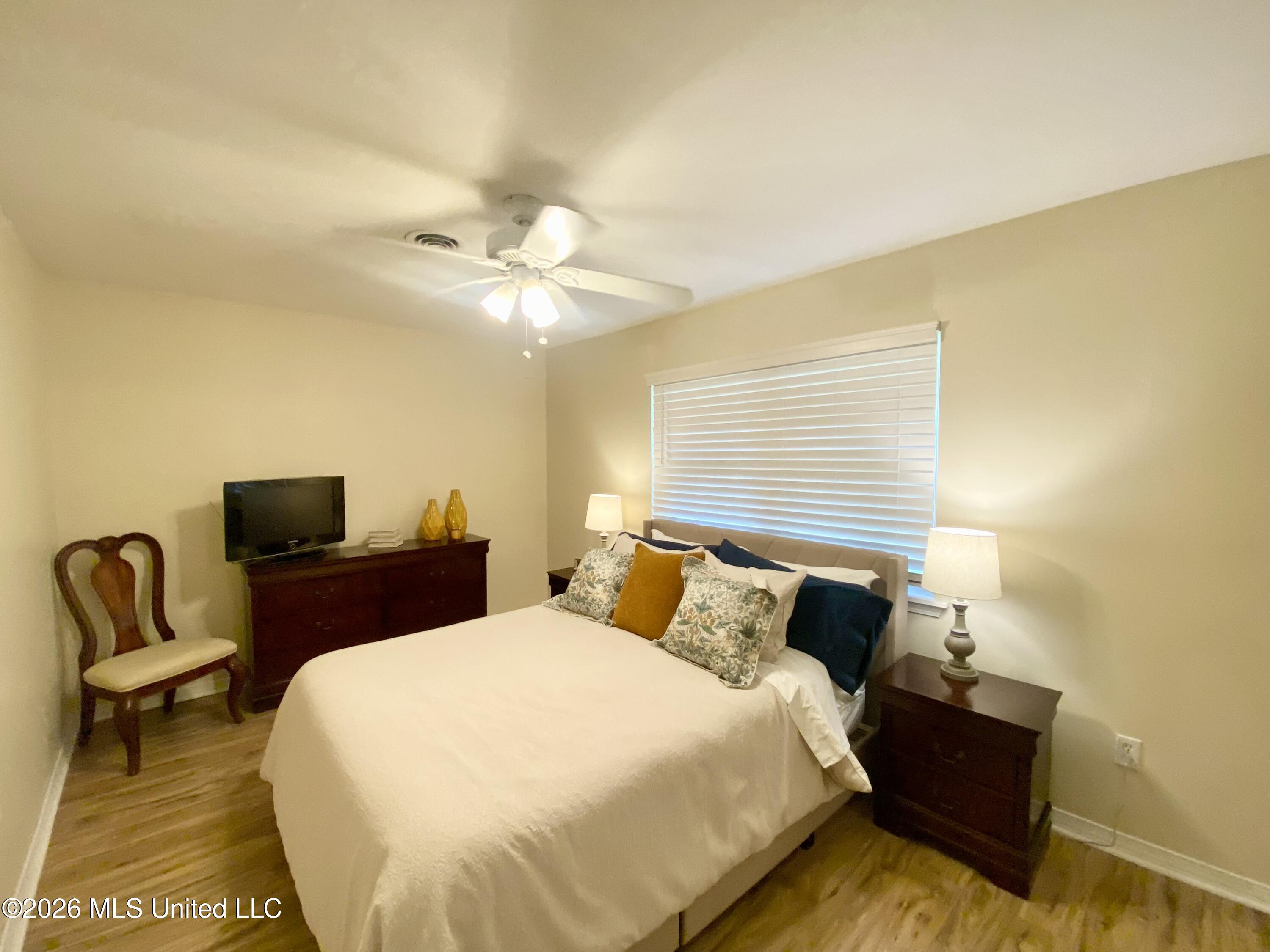 914 Lee Avenue Property Photo 50