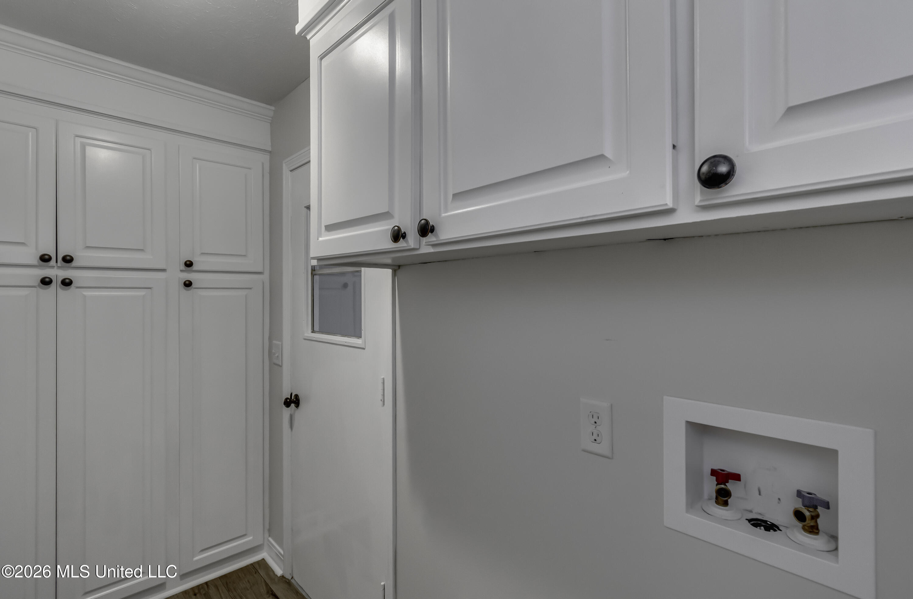 9 Treeway Drive Property Photo 18