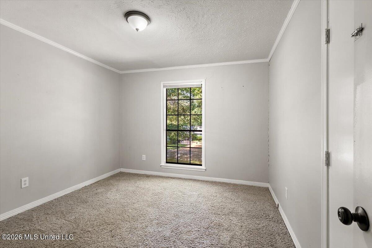 703 Parker Drive Property Photo 17