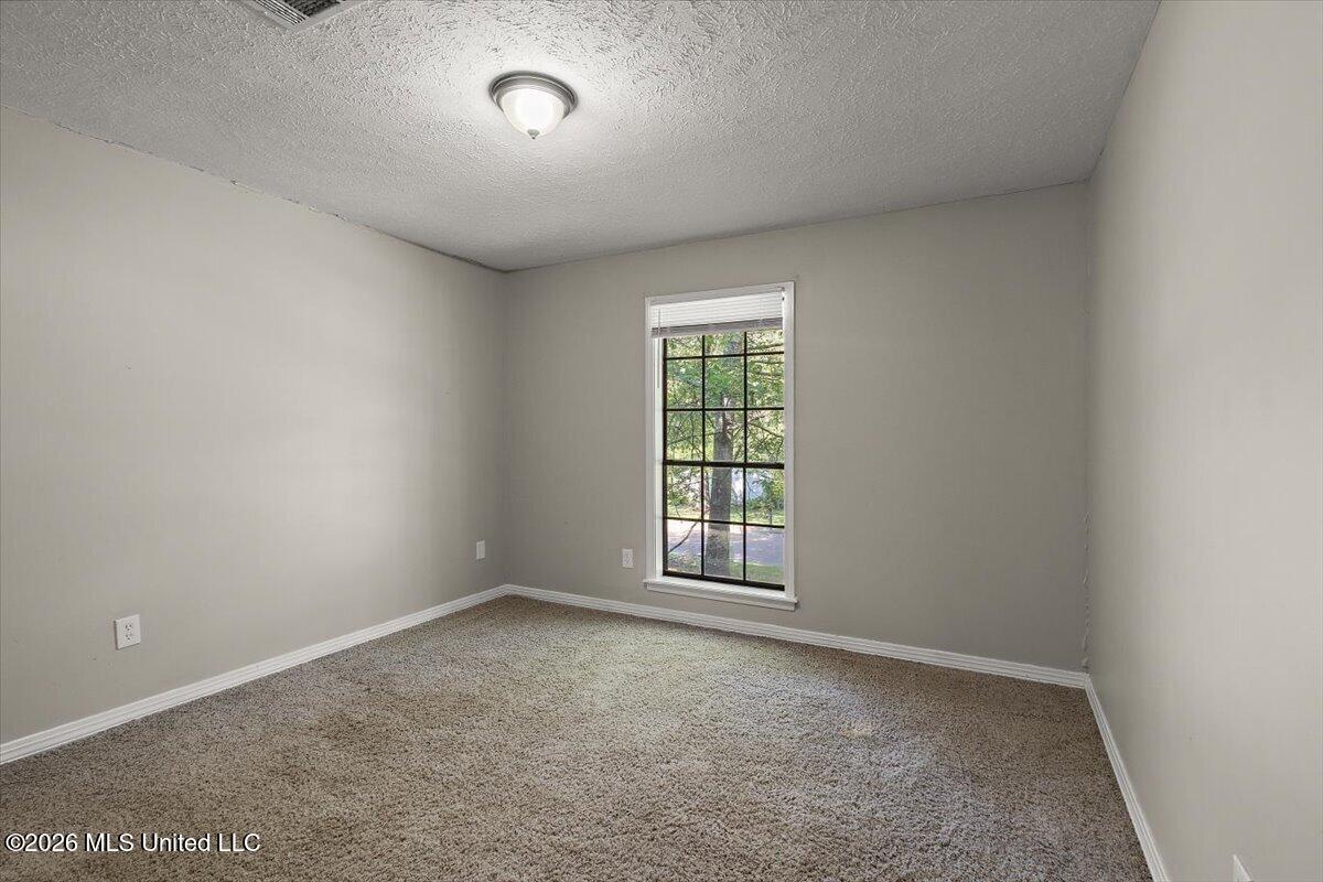 703 Parker Drive Property Photo 20