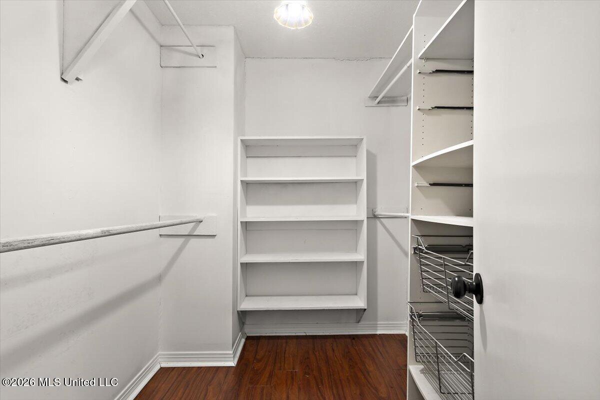 703 Parker Drive Property Photo 21