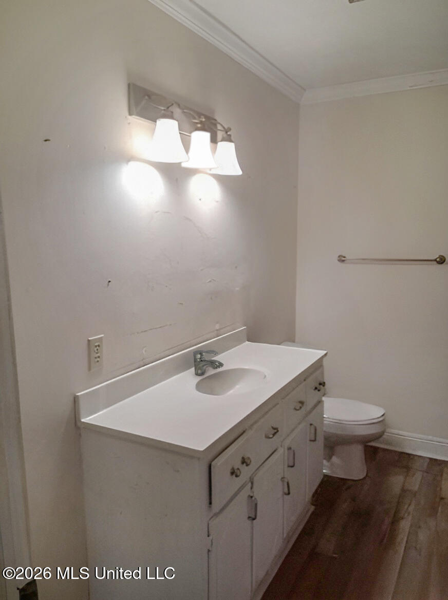 808 Highway 61 N Property Photo 18