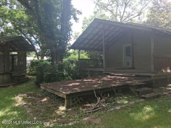 808 Highway 61 N Property Photo 25