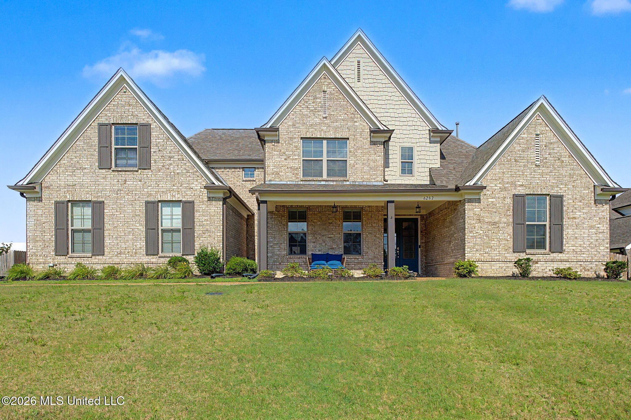 6282 Chippewa Drive Property Photo 1
