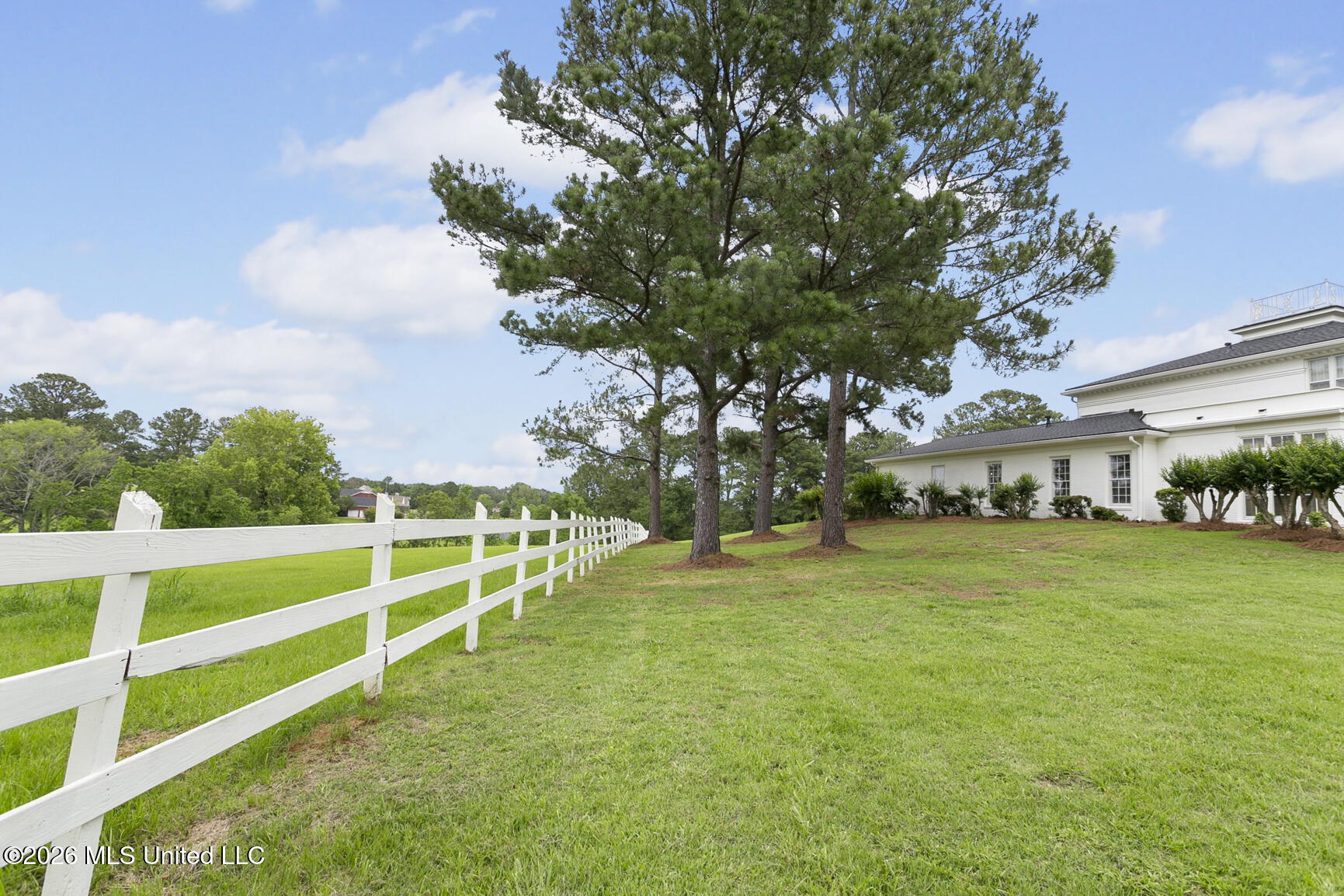8 12 Oaks Place Property Photo 47