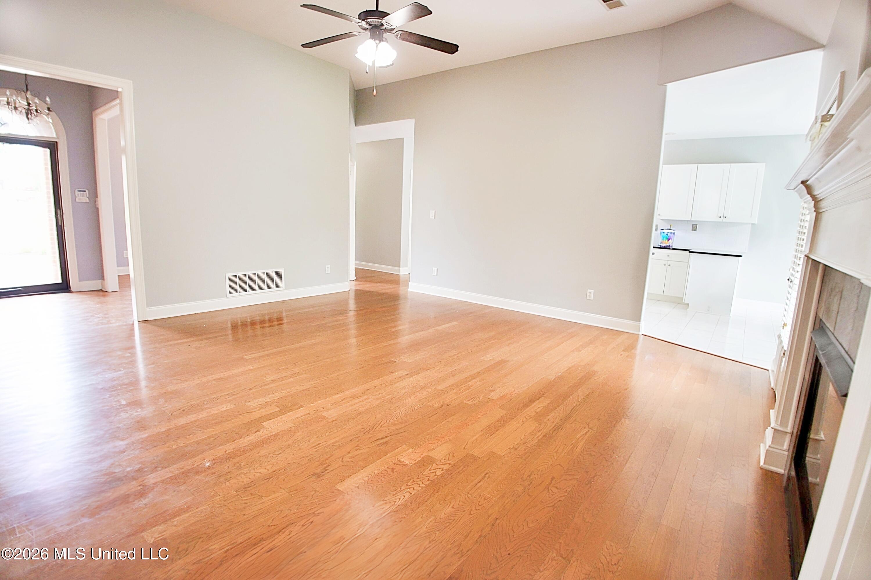 1732 Ready Drive Property Photo 4