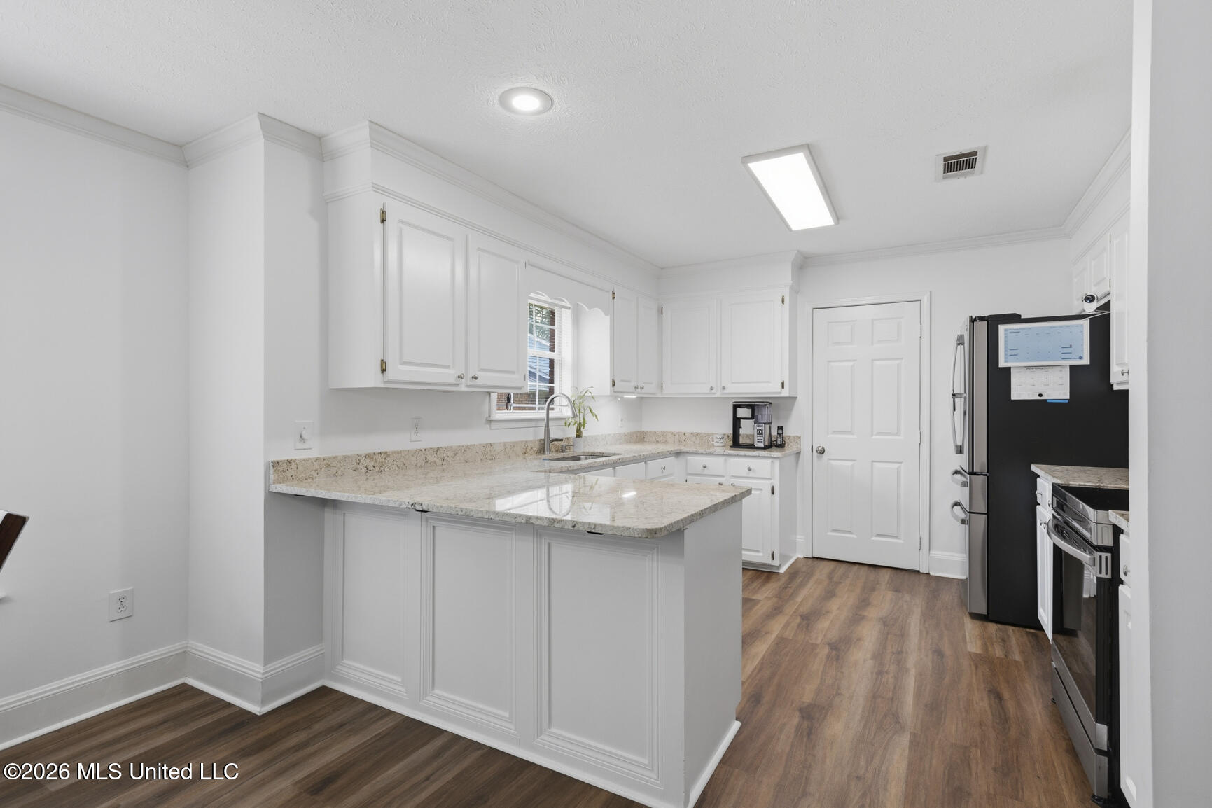 121 Deer Run Property Photo 12