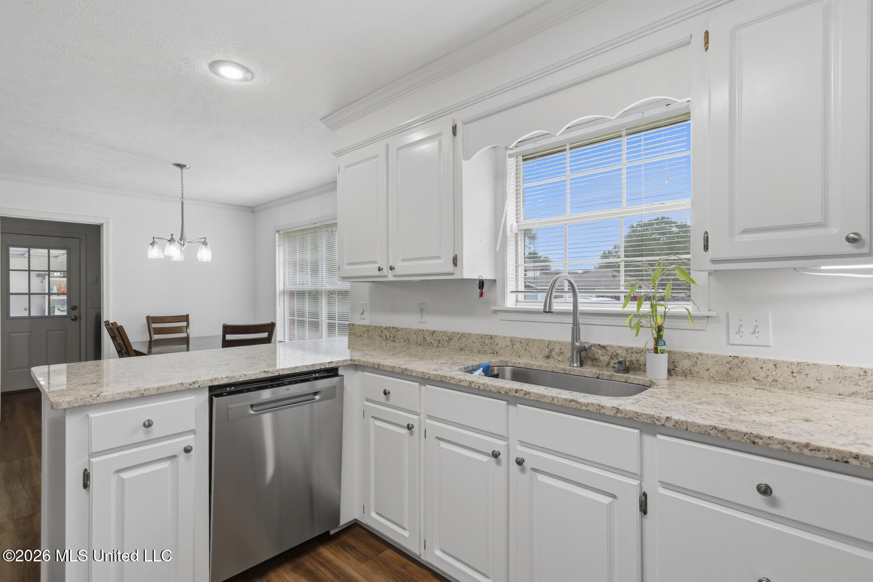 121 Deer Run Property Photo 15