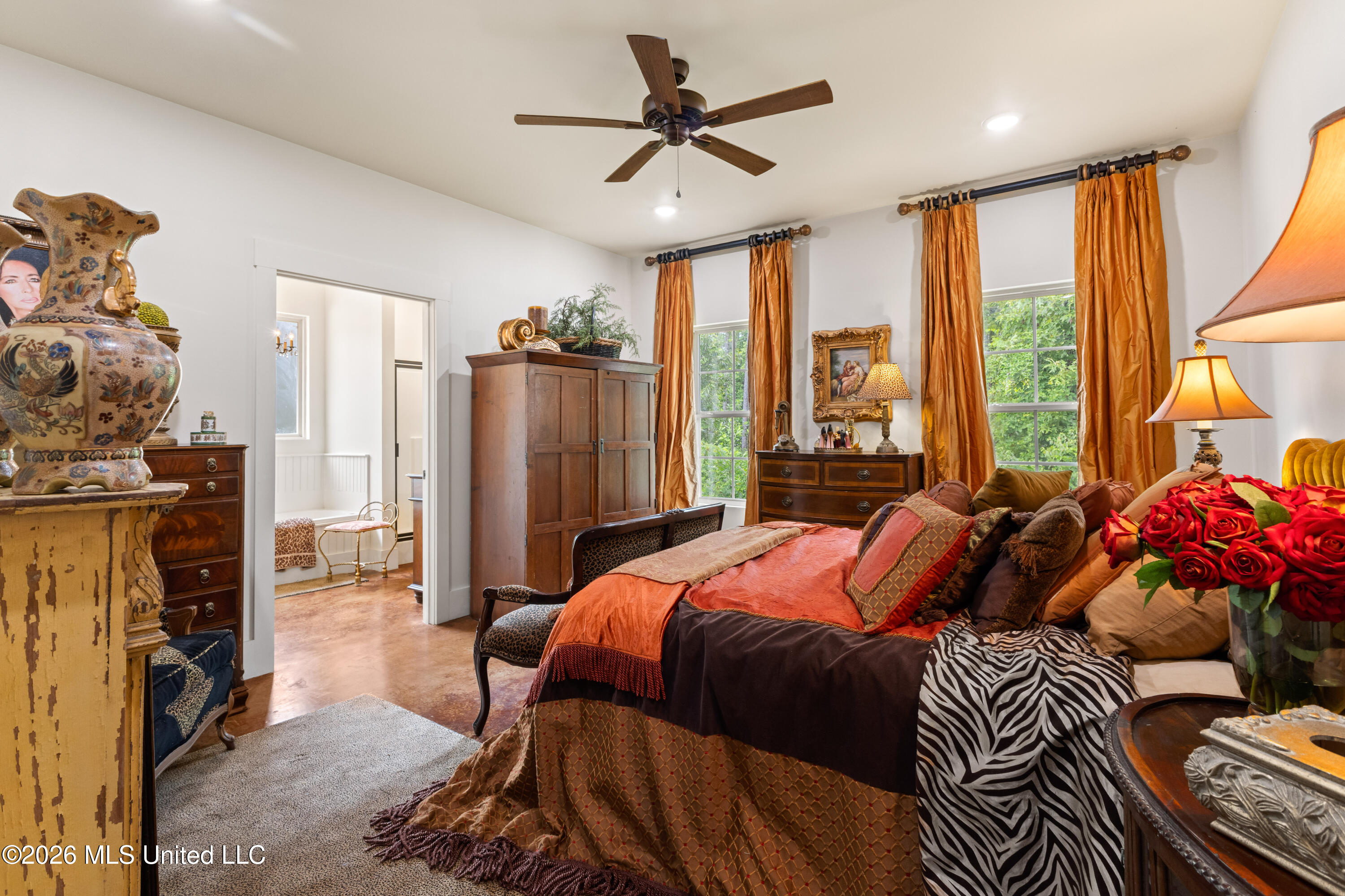 14 Spring Lake Drive Property Photo 15