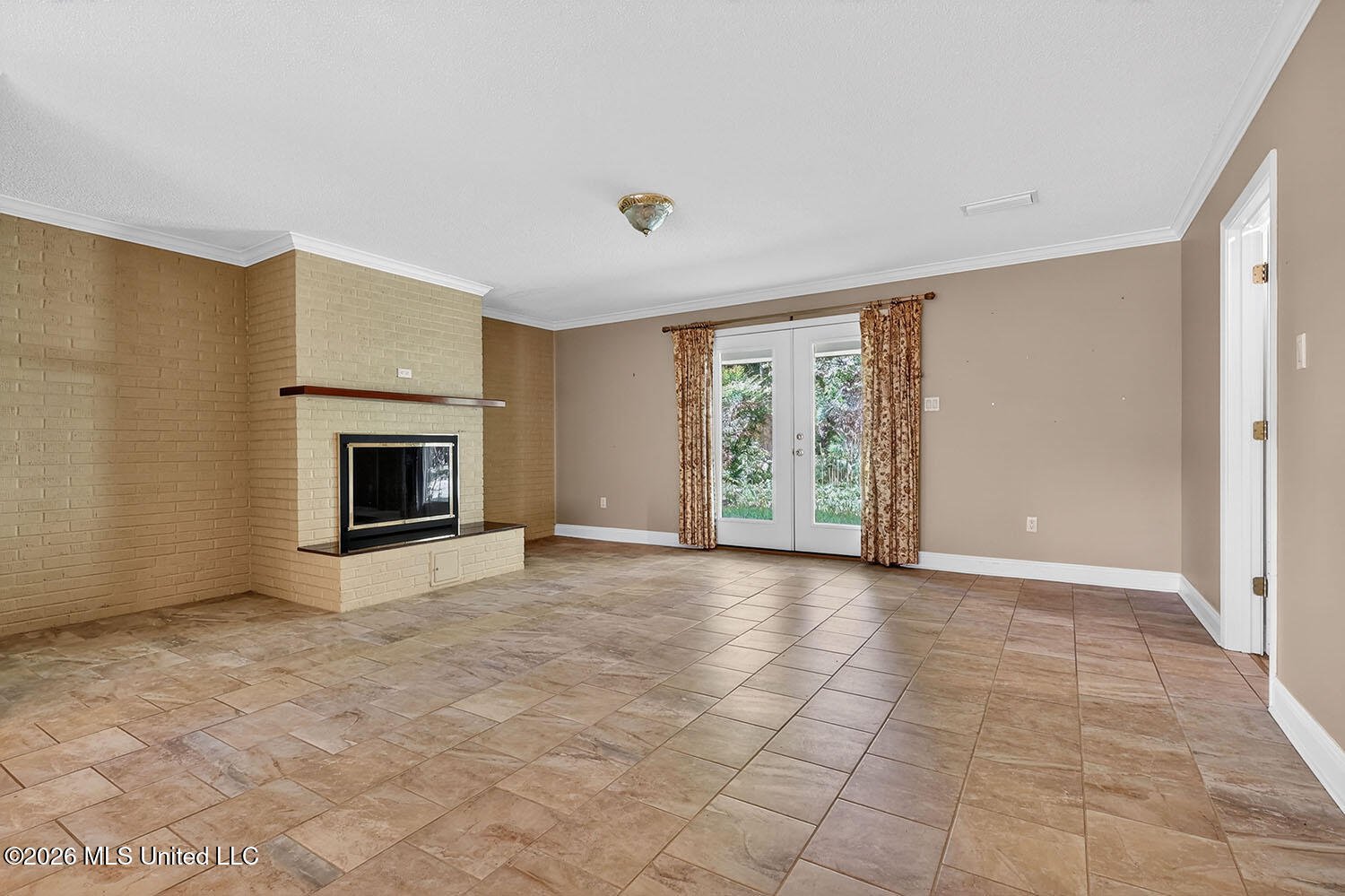 13908 Cerro Verde Drive Property Photo 14