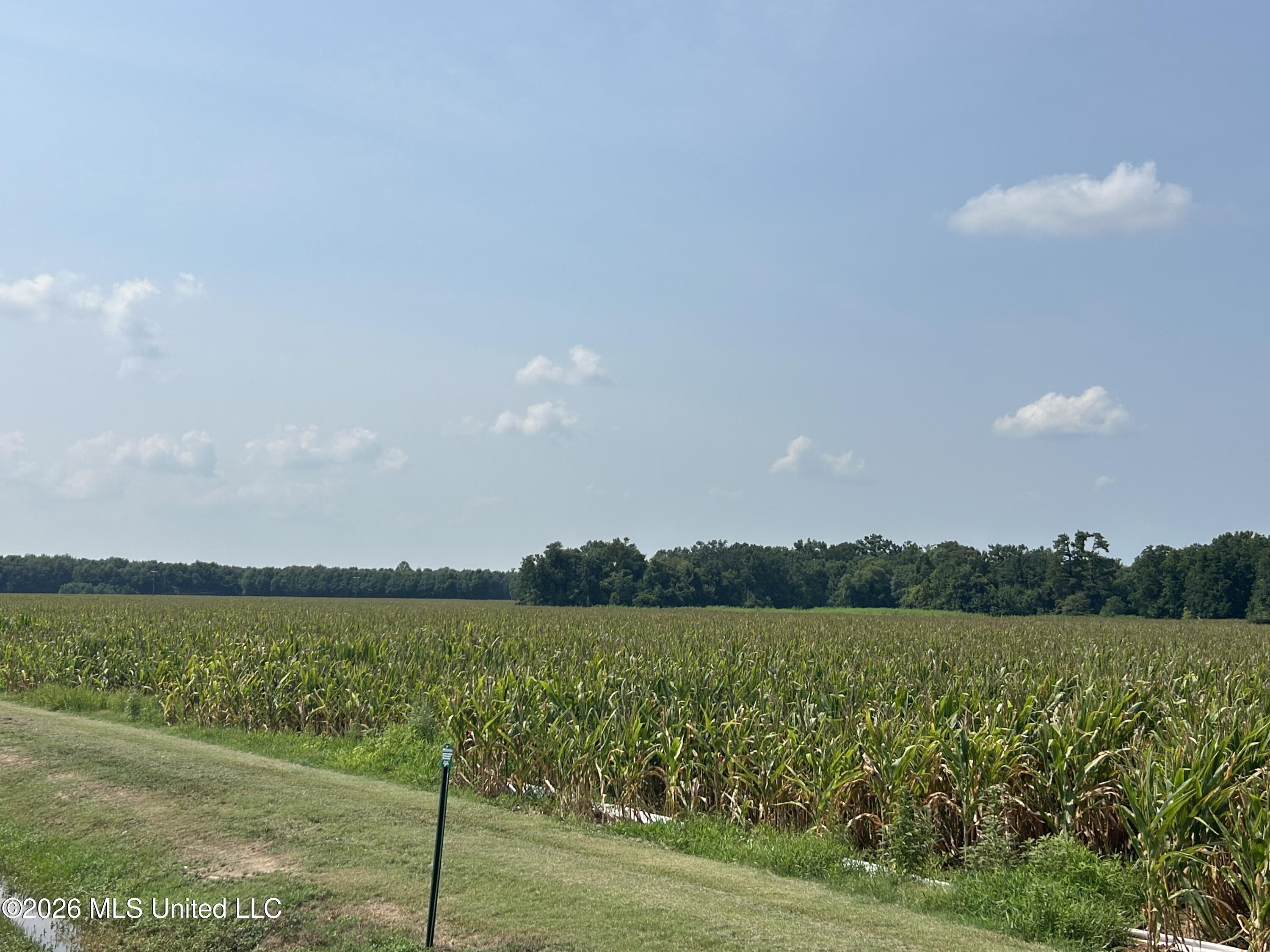 Leflore County Property Photo 12