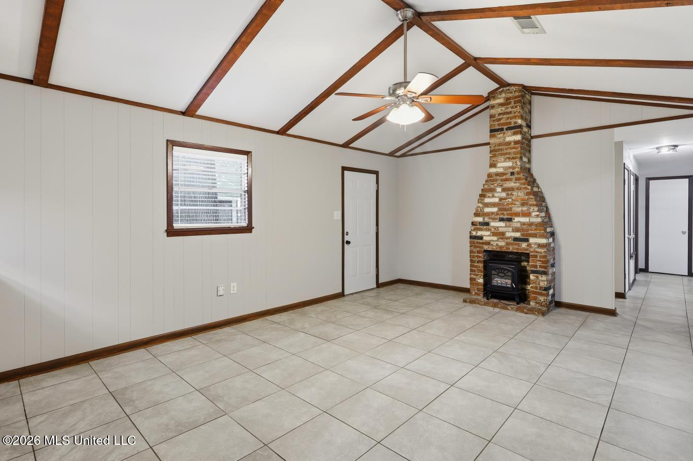 3426 Harle Street Property Photo 8