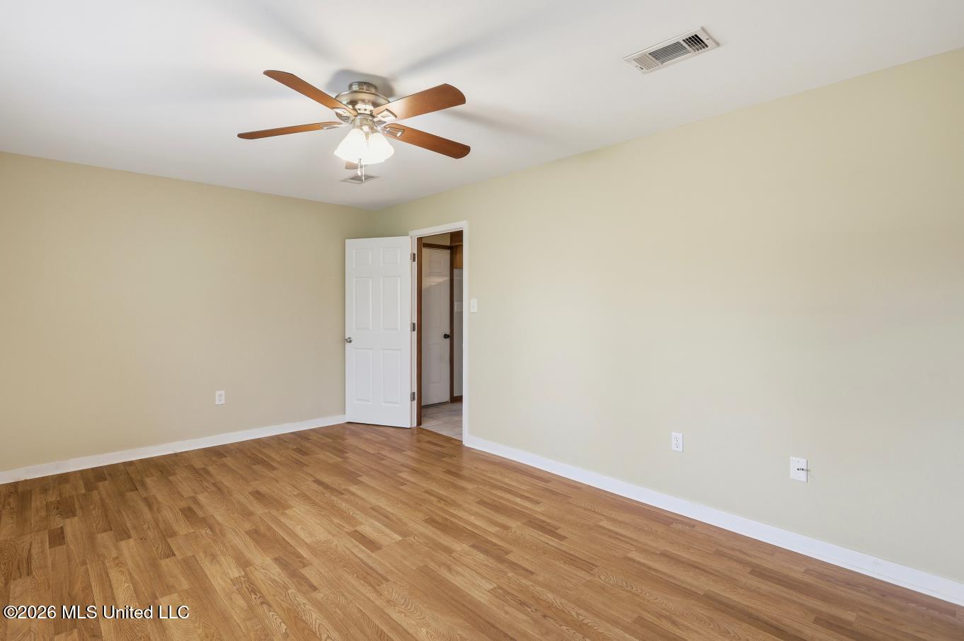 3426 Harle Street Property Photo 15