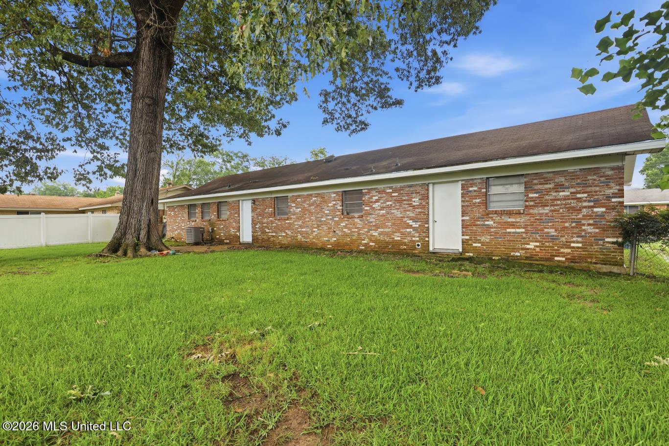 3426 Harle Street Property Photo 23