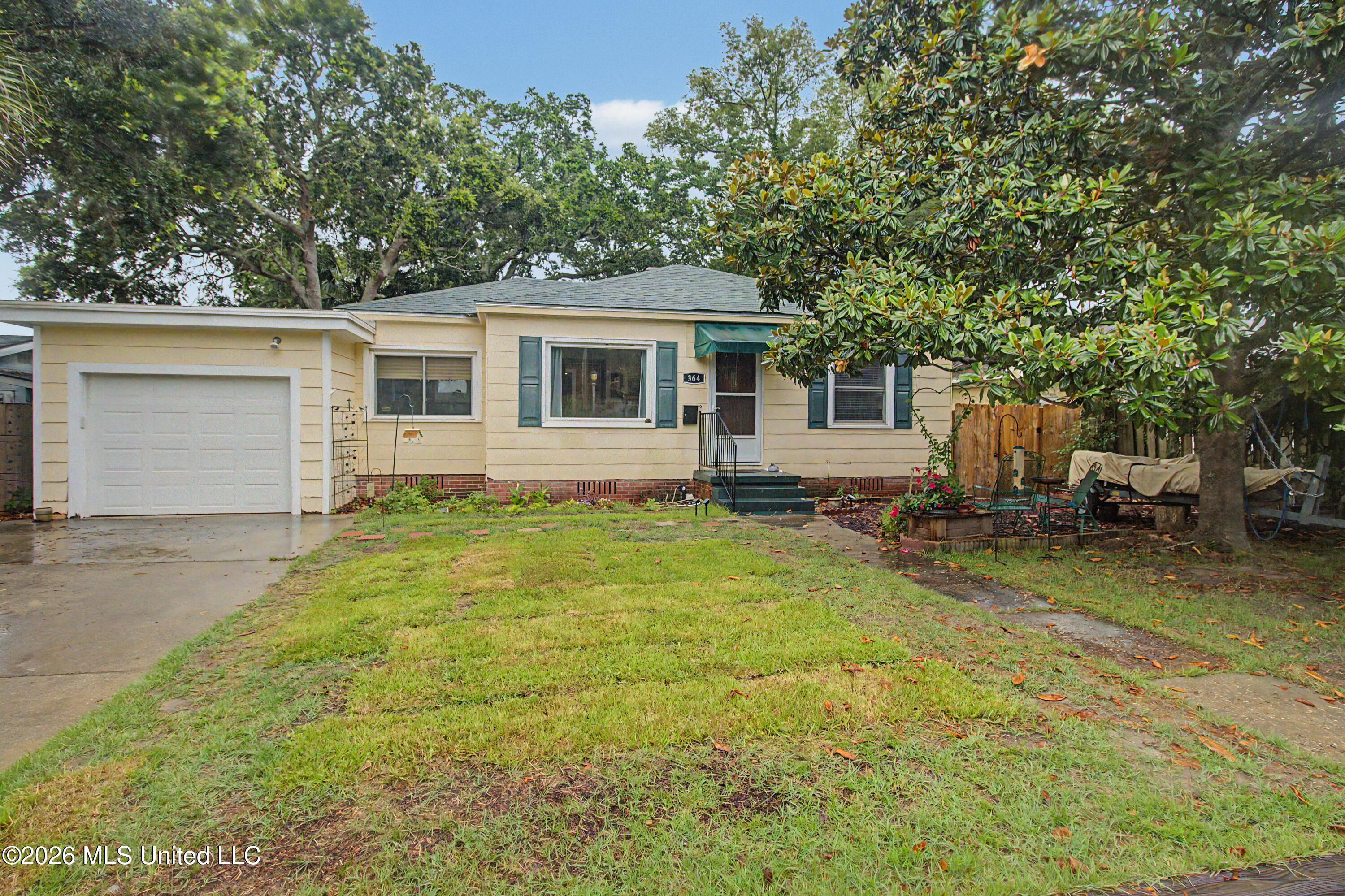 364 Porter Avenue Property Photo 2