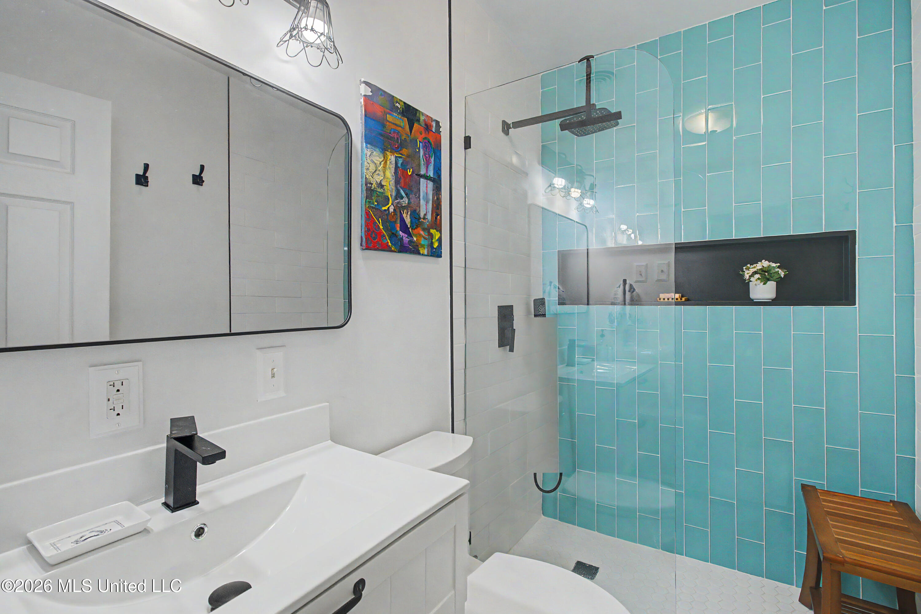 364 Porter Avenue Property Photo 21