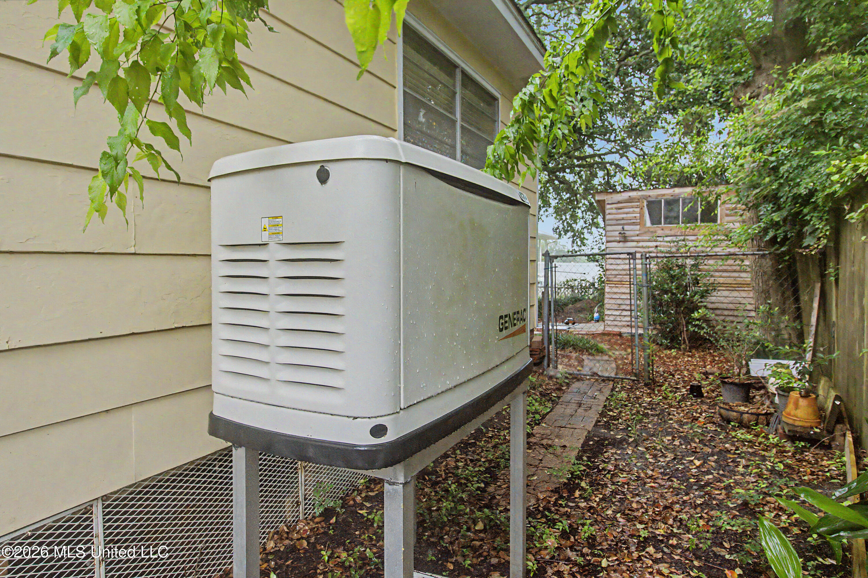 364 Porter Avenue Property Photo 24