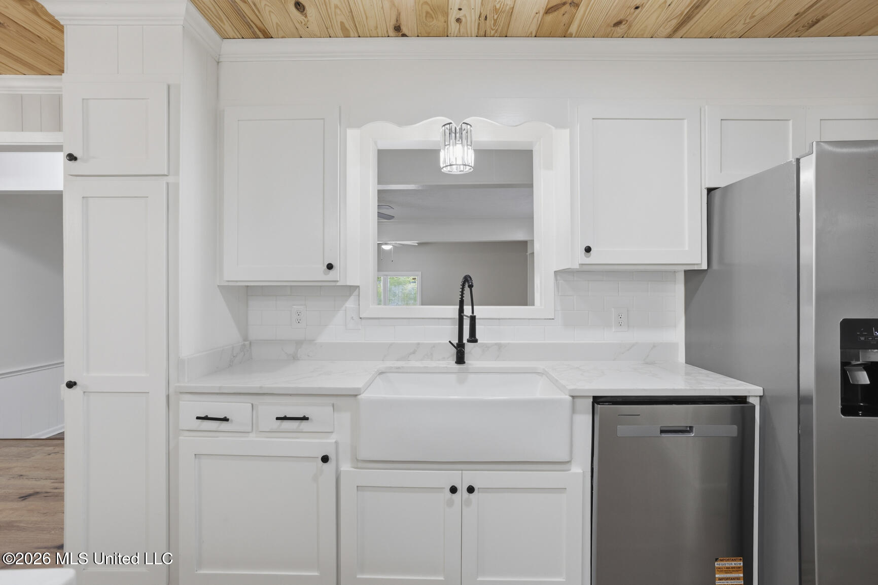10917 Highway 27 Property Photo 9