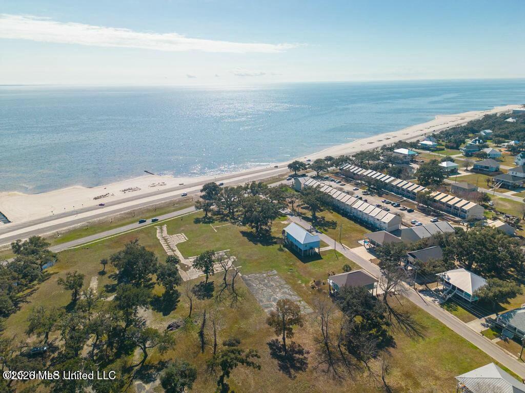 530 Beach Boulevard Property Photo 5