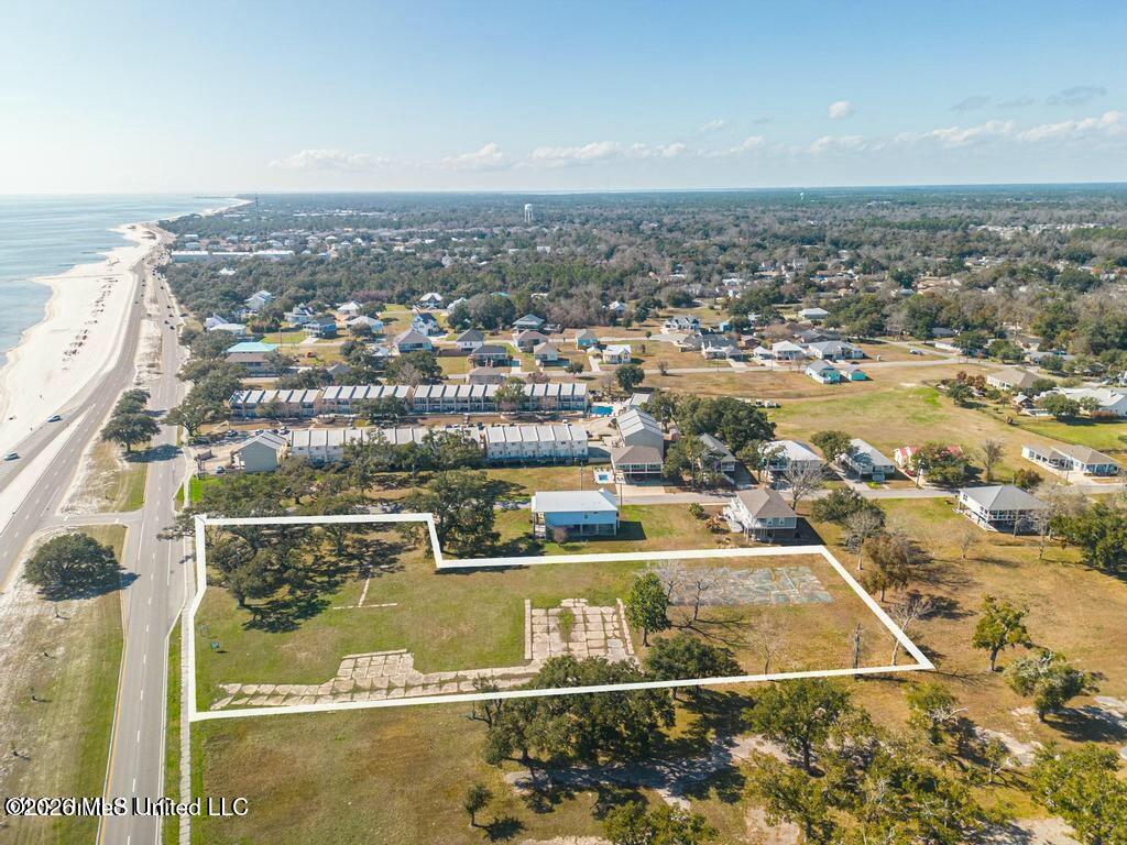 530 Beach Boulevard Property Photo 7