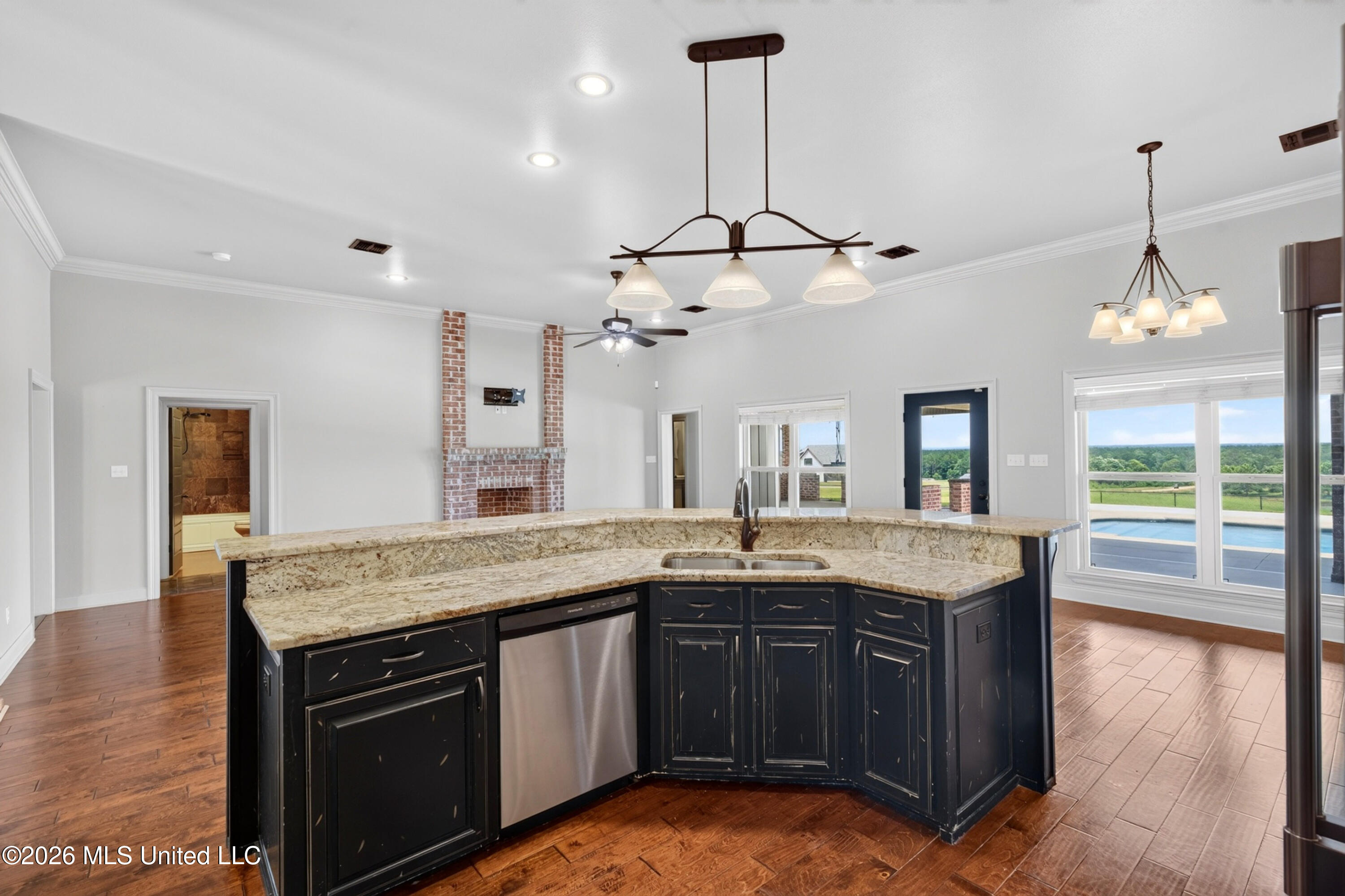 74 The Hills Drive Property Photo 22