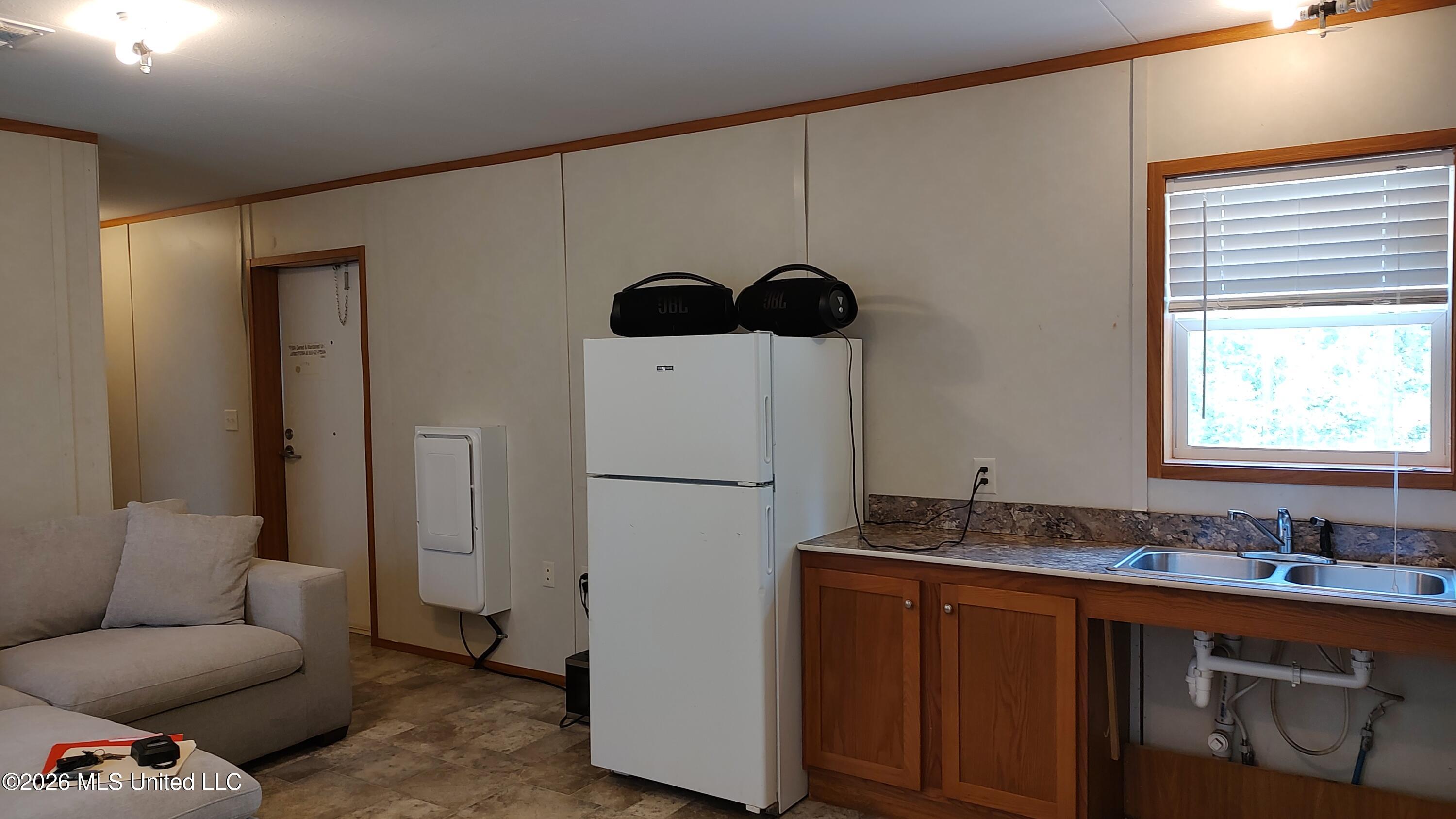 1090 Bilbo Road Property Photo 5