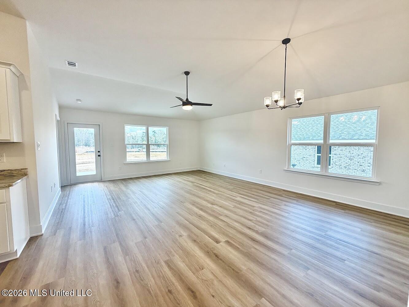 14168 Hartland Drive Property Photo 4