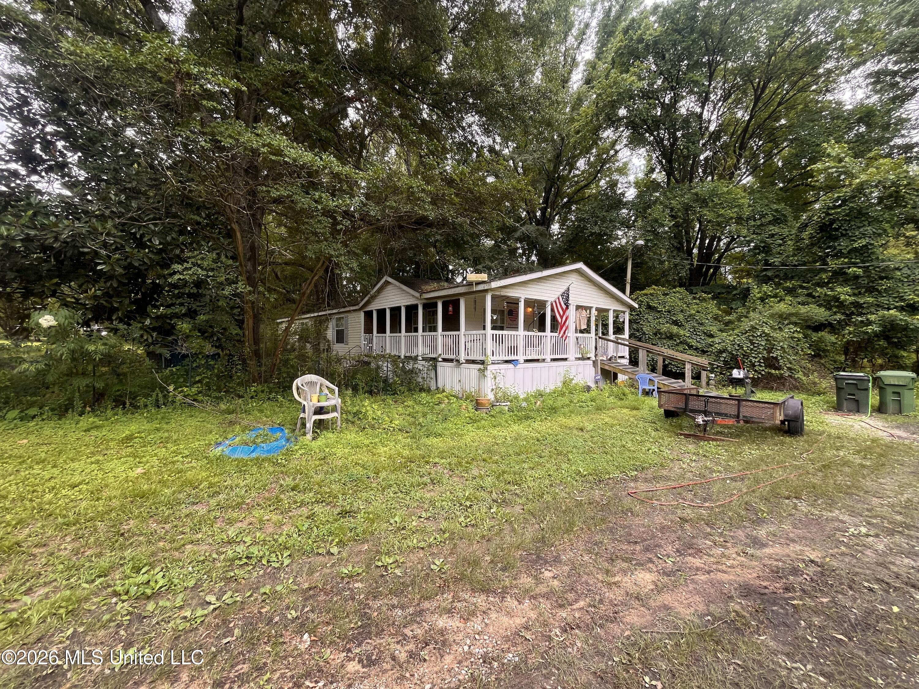 53 Lenzi Road Property Photo 6