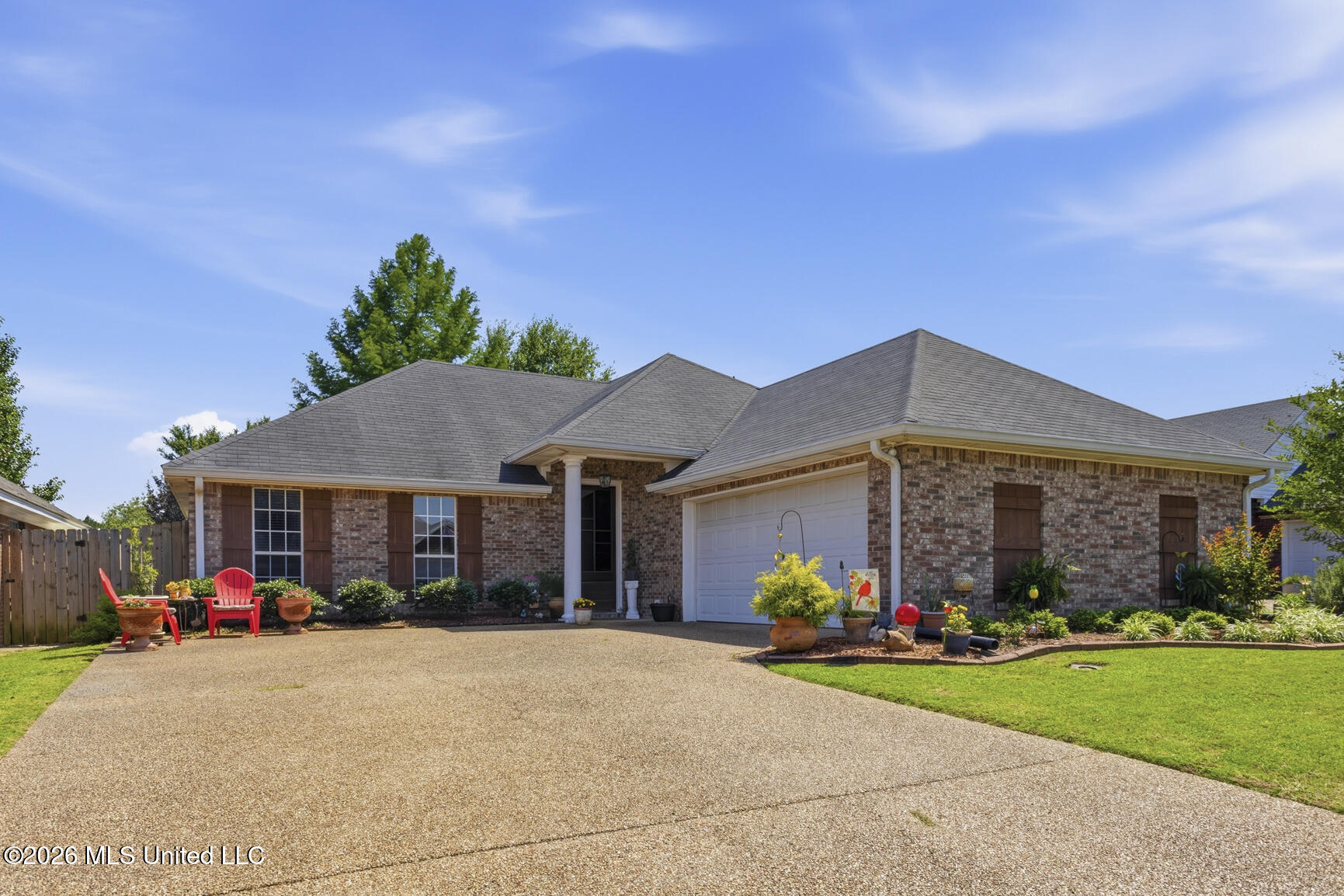 466 Magnolia Place Property Photo 3