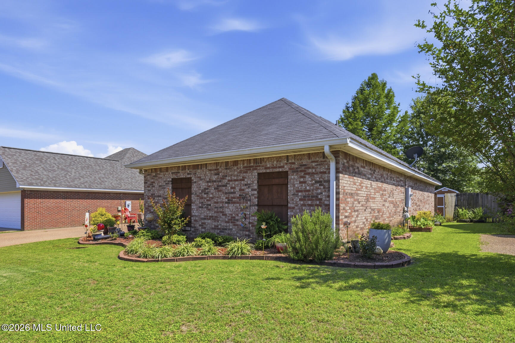 466 Magnolia Place Property Photo 5