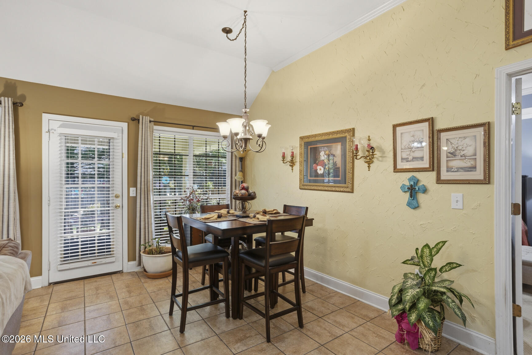 466 Magnolia Place Property Photo 11