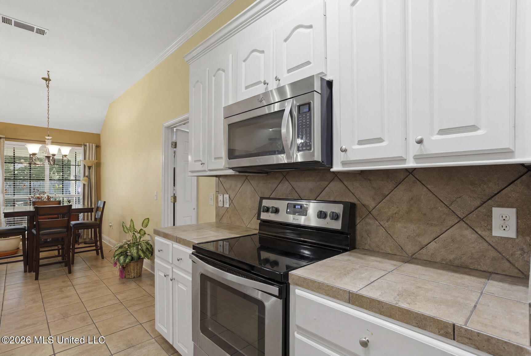 466 Magnolia Place Property Photo 19