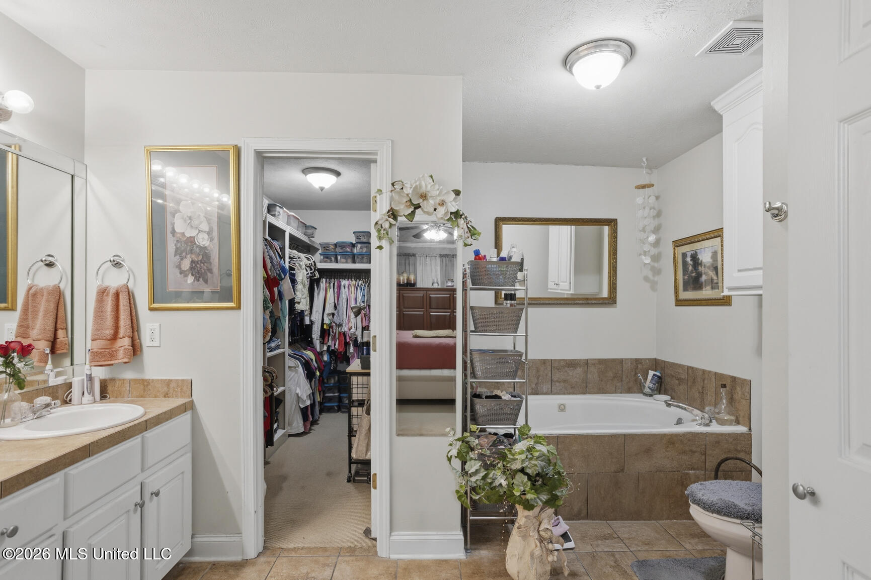 466 Magnolia Place Property Photo 22