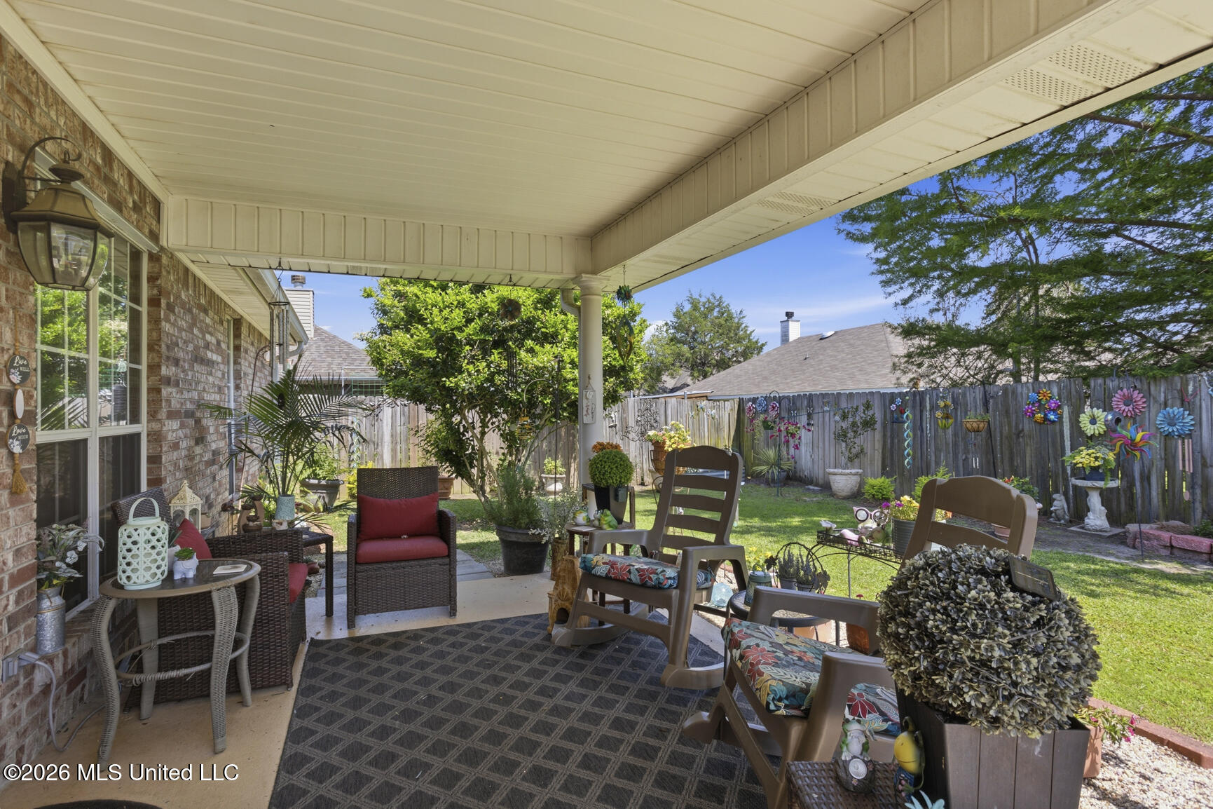 466 Magnolia Place Property Photo 37