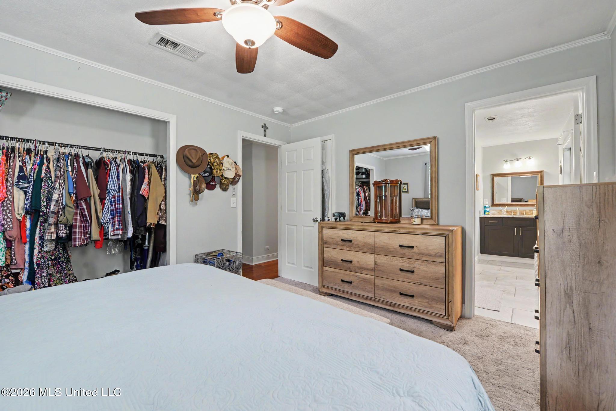22107 Spence Street Property Photo 18
