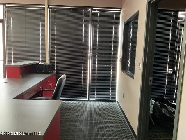 912 Municipal Drive Property Photo 10
