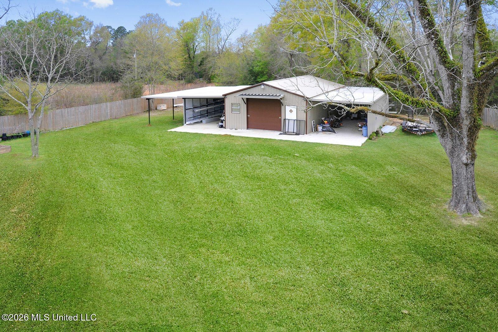 24138 Mchenry Road Property Photo 3