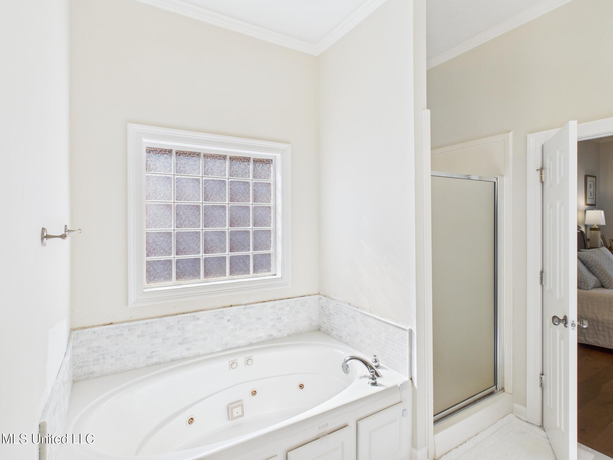 207 Geneva Boulevard Property Photo 15