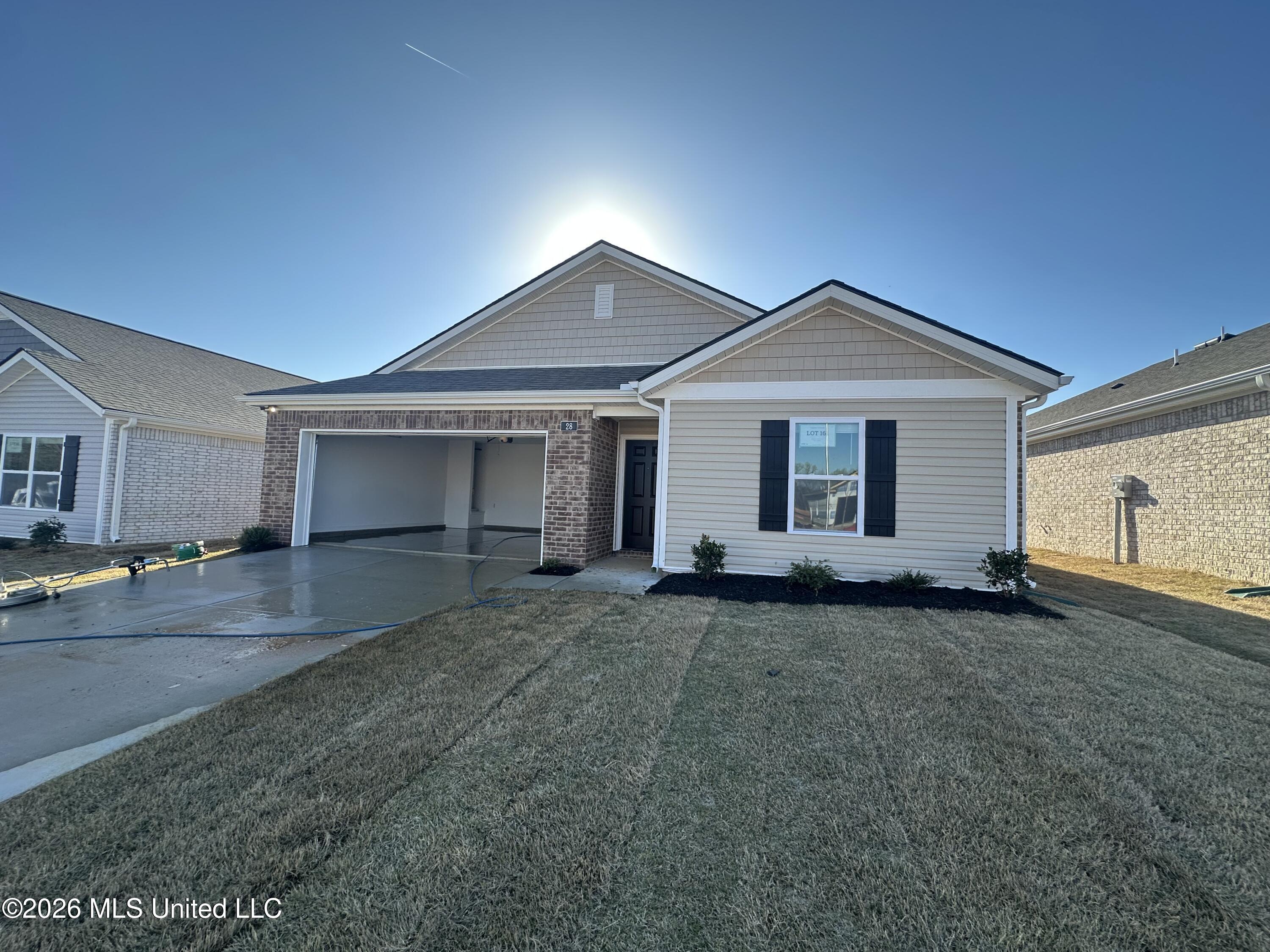 106 Pine Street Property Photo 1